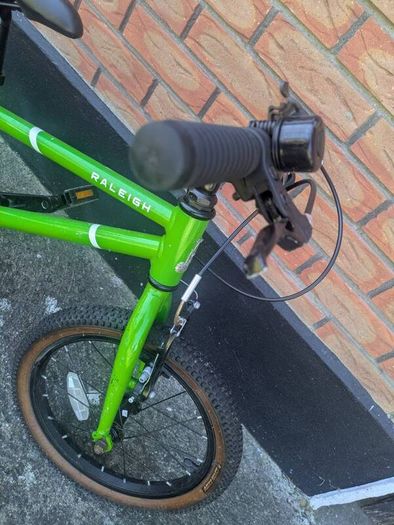 Children's 16" bike Raleigh bike