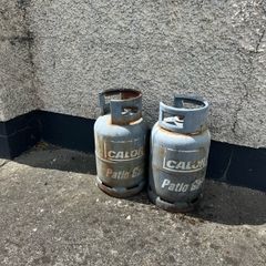 2 patio gas cylinders