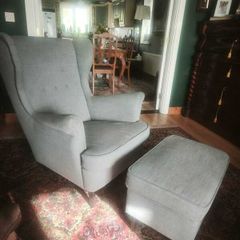 Armchair with footstool and free covers