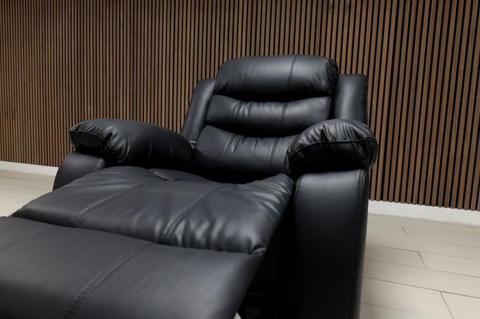 3+2 Roma sofa recliner