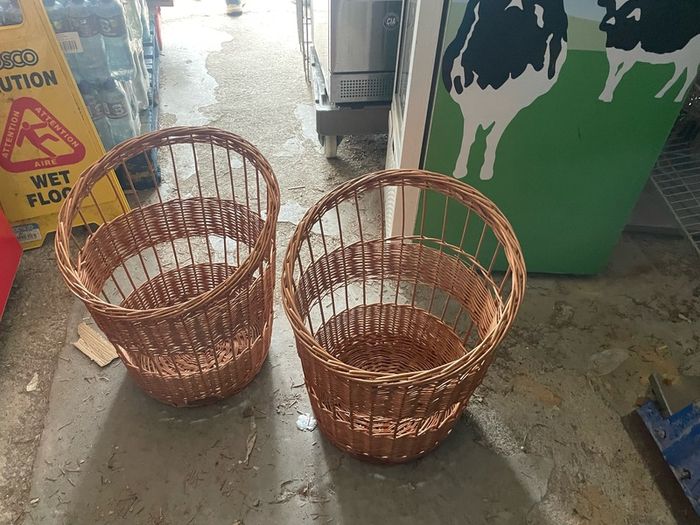 2 Wicker baskets