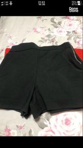 Ladies Zara shorts size S