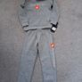 New.NIKE boys tracksuit.age 6/7 Image 2