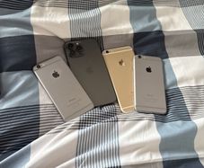 iphones (use for parts)