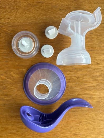 Lansinoh manual breast pump