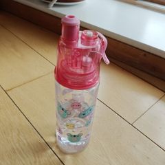 spray bottle,Smiggle brand