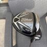 Titleist 915 D2 driver Image 8