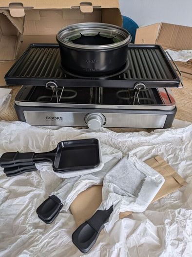 Cooks Professional Non-Stick Metal Racelette Grill