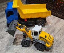 Big Dump truck and bulldozer toys