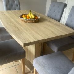 table and 6 chairs