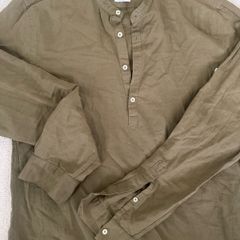 Relaxed fit size medium long-sleeved Zara shirt