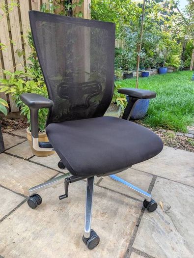 ergonomic office chair