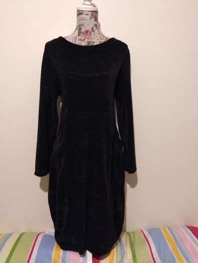 Beautiful Pocket Dress, New With Tags