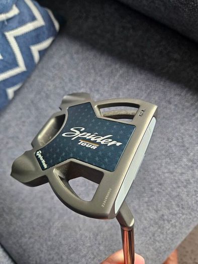 Spider Tour putter 33in
