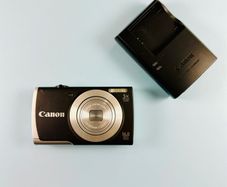 Canon Powershot A2500