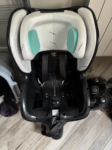 Joie spin 360 car seat