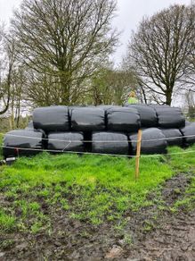 Round bales