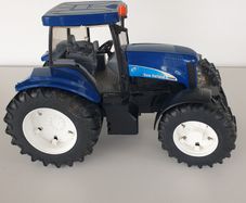 Bruder New Holland toy tractor 2004