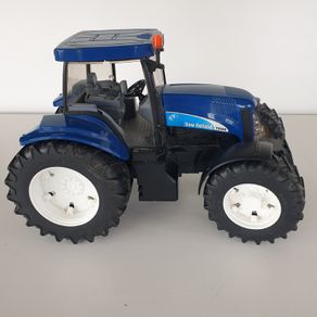 Bruder New Holland toy tractor 2004