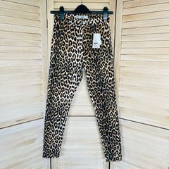 Leopard print jeans by Topshop
