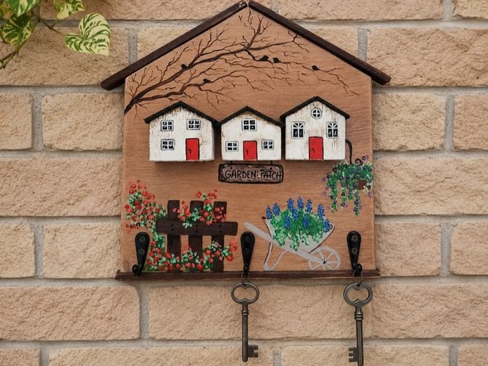 Handcrafted wooden key holder!