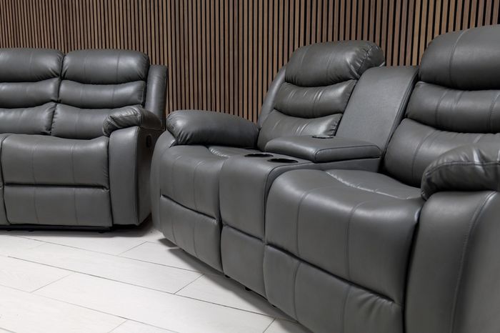 3+2 Roma Plus Wireless Charging Recliner Sofa Set