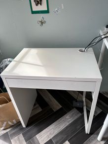 Desk & chair