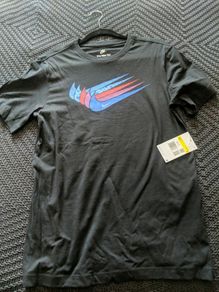 Brand new Nike tshirts