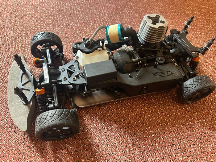 rc nitro car HPi rs4 3evo+