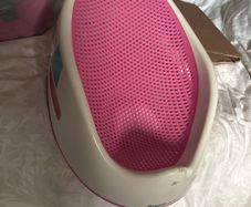 Baby bath support