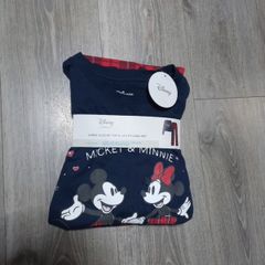 ladies Disney mickey and Minnie pjs