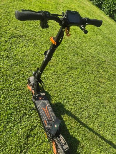 Electric scooter Kukirin G2 Pro