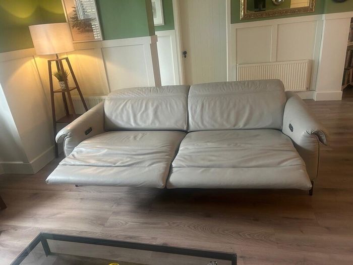 Natuzzi 3seater leather sofa like new