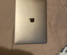 macbook pro 2018