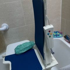 bath chair