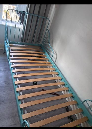 2 beds