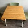 Table and chairs Image 3