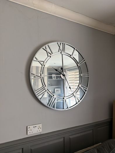 mirror clock
