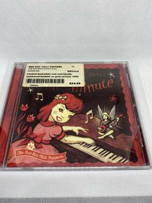Red Hot Chili Peppers - One Hot Minute (Numbered gold CD)