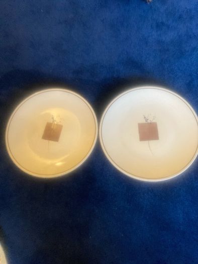 Vintage Dinner Plates/Side Plates 5-7euro each.