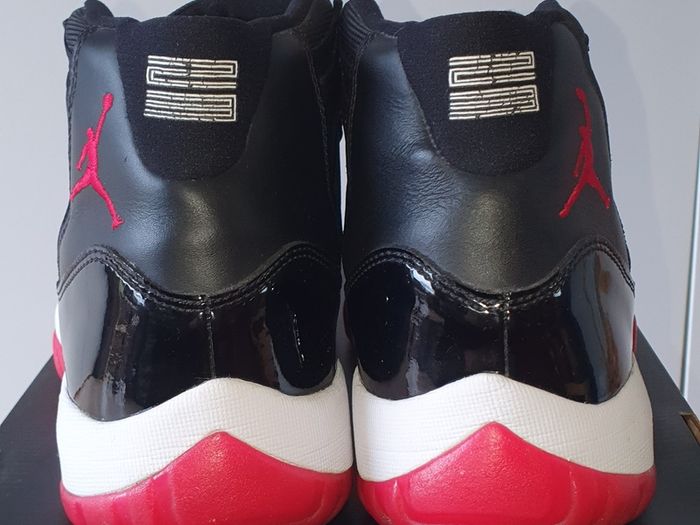 Air Jordan Countdown Pack: Jordan 11 + Jordan 12, 2 pairs