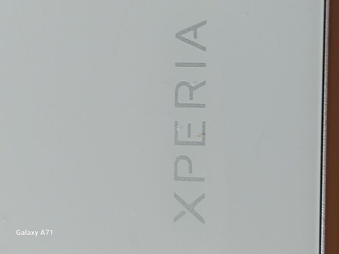 Sony Xperia,Large Screen White Mobile Phone, Pattern Locked, Excellent cosmetic condition, for parts or repair