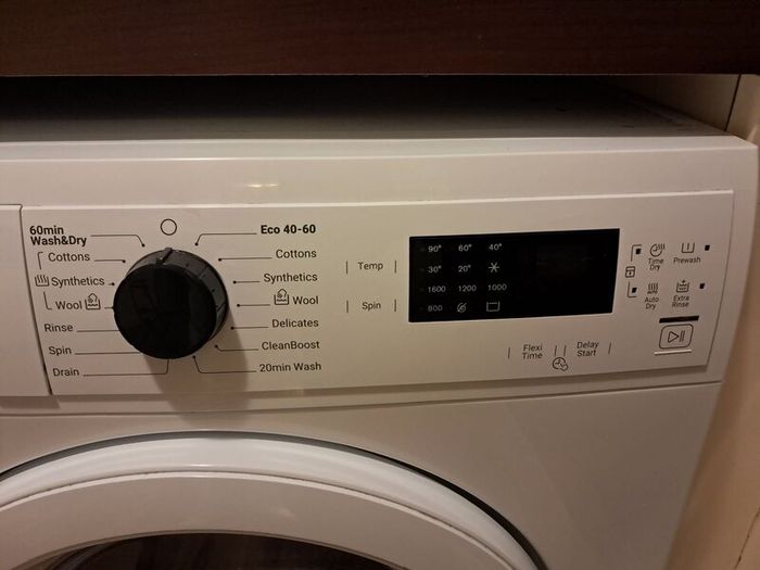 Moving sale. Items must go 11am Sat 22/08