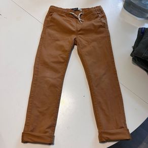 Okaiidi cotton joggers with pockets