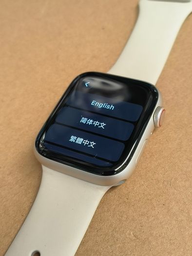 Apple Watch SE (2nd Gen) LTE [GPS + Cellular, 44mm] - Starlight Aluminium Case