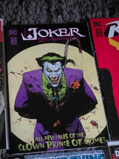 DC 80-Page Giants & Holiday Specials Bundle | 12 Oversized One-Shots