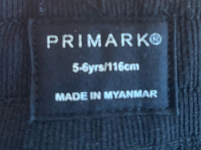 Primark Penneys black Joggers, age 5-6 NEW