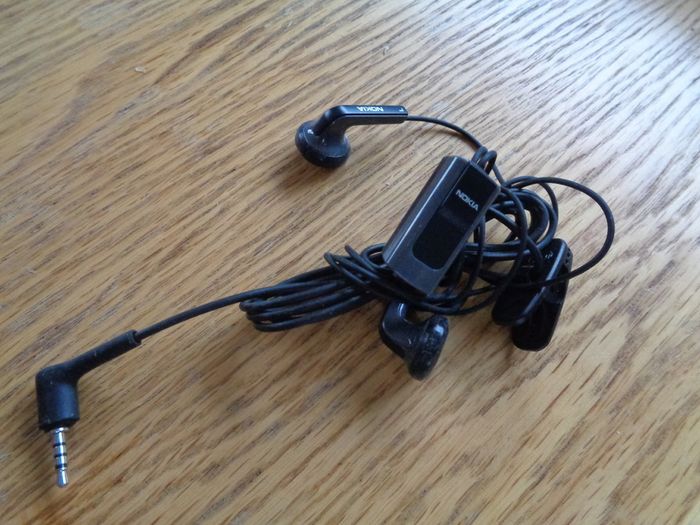 Nokia Ear Phones for Sale