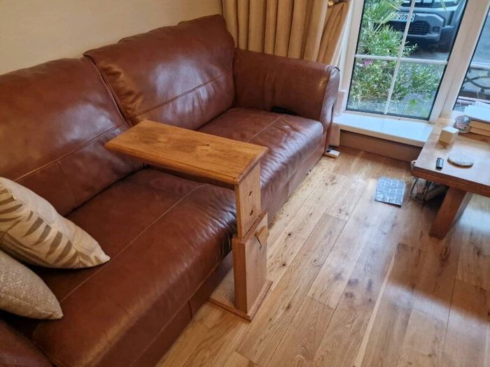 Couch table