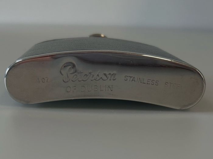 Peterson of Dublin Black Leather Hip Flask (Model 407) - Exterior Excellent / Interior Needs TLC